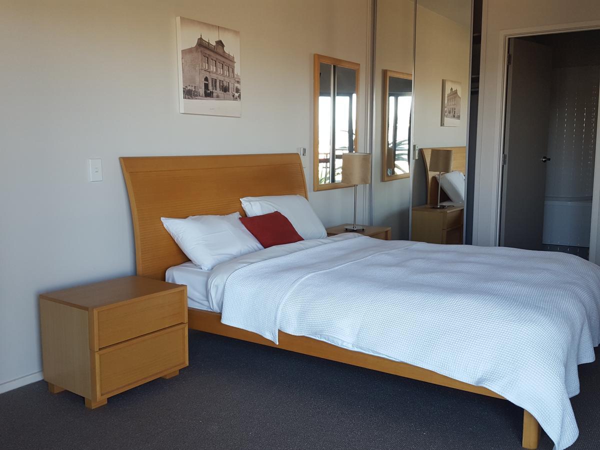 Marina View Apartments Gisborne Dış mekan fotoğraf